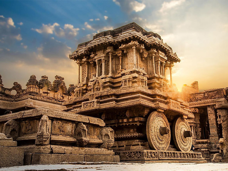 Pride of Karnataka – The Golden Charriot